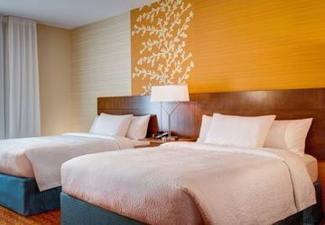 Fairfield Inn & Suites By Marriott Warrensburg Bagian luar foto