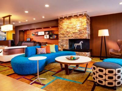 Fairfield Inn & Suites By Marriott Warrensburg Bagian luar foto